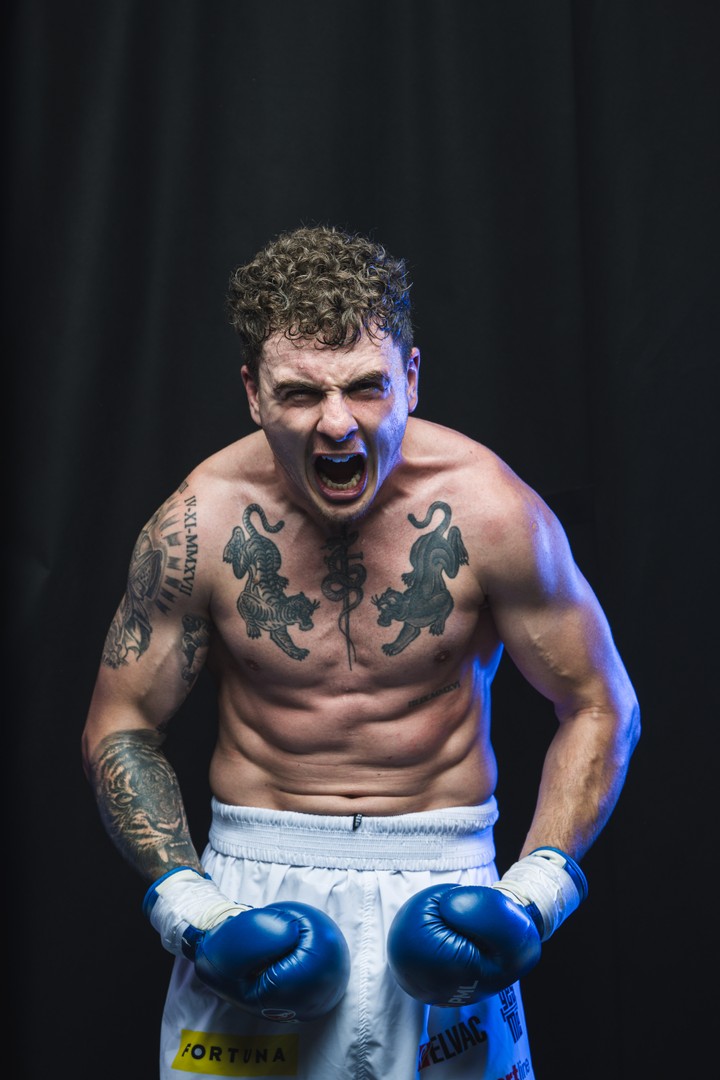 Marek Karlík SVK Team fight house